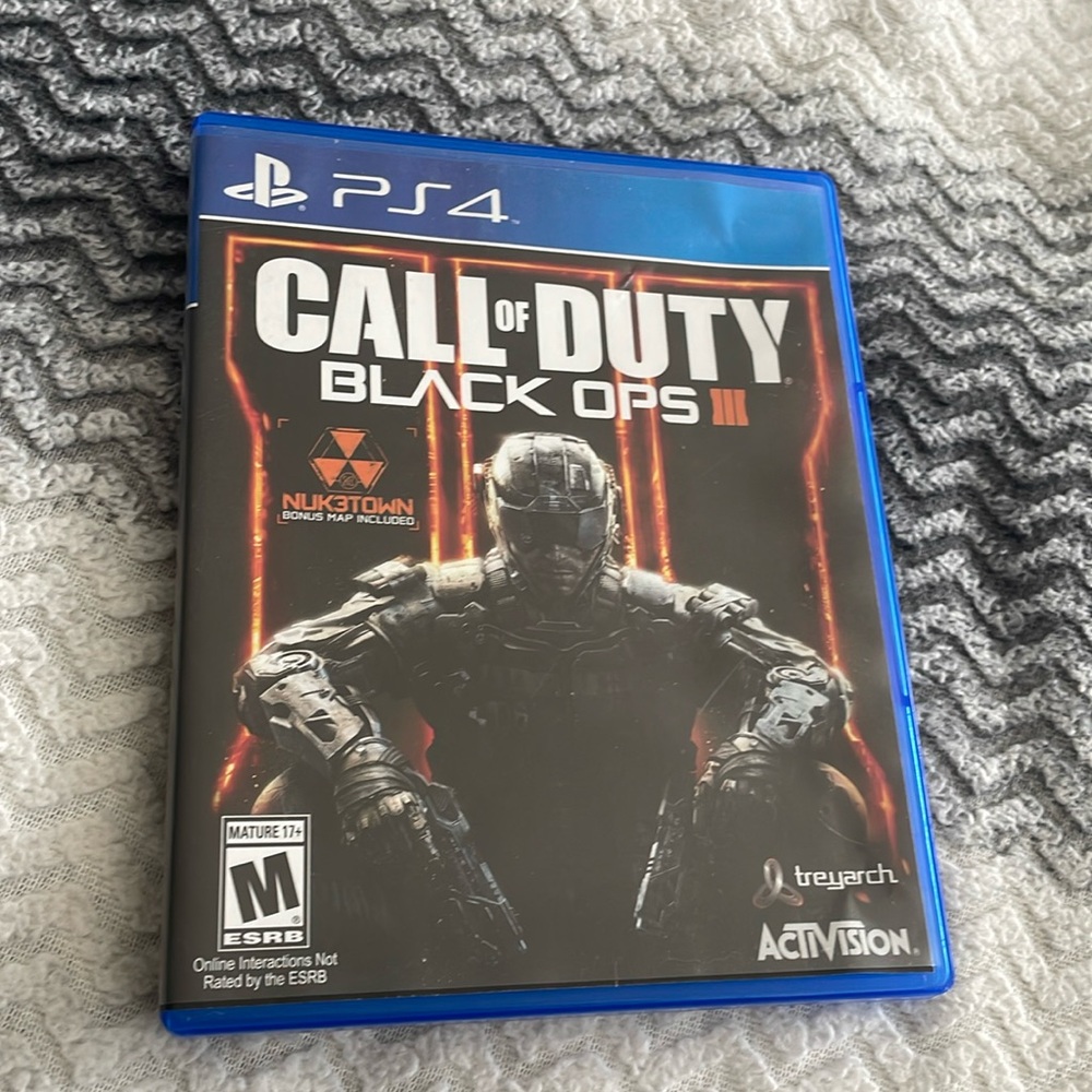 EUC PS4 Call of Duty COD Black Ops III Complete w/ Artwork & Additional Nuke Map